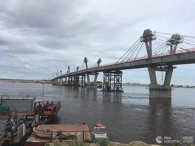 российско-китайский мост через Амур
